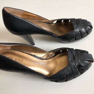 Black Leather Guess Pumps
